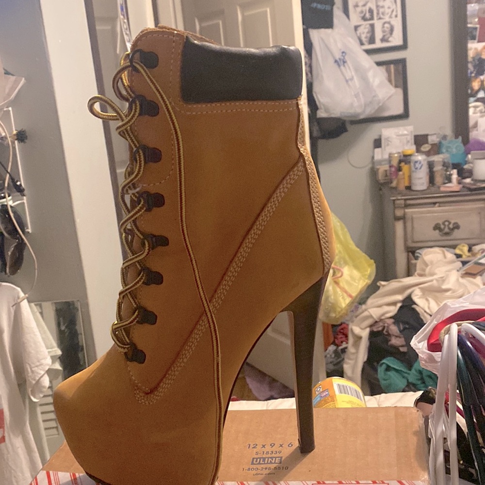 ZiGi Girl | Z-Jo Boots NWOT
